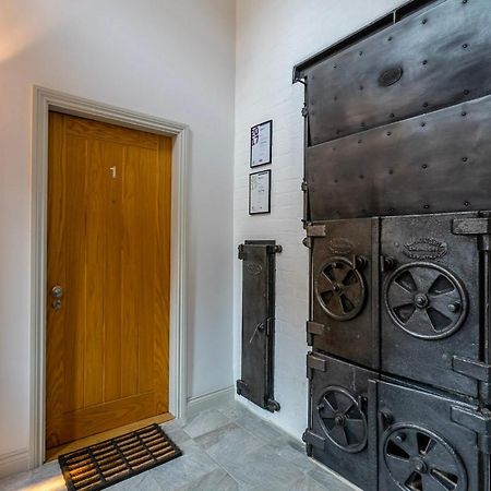 Ferienwohnung One Clementhorpe Maltings York Exterior foto